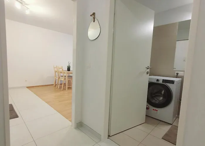 Apartman Near One Bedroom Cute *